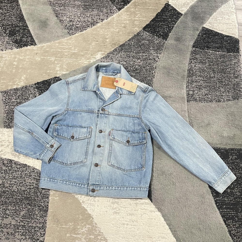 Levi's Denim Trucker Jacket Mens Medium Blue Vintage‎ Fit Work Pockets Coat NEW